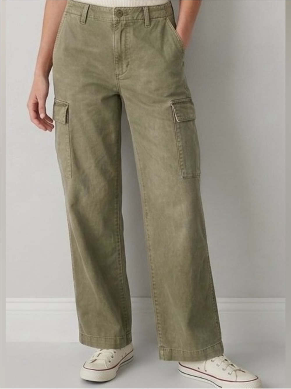 Gap Loose Khaki Cargo pants in Olive Green, size 18 Tall